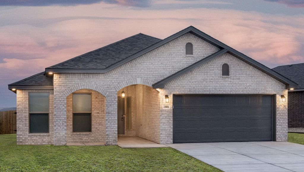 13813 Gary Avenue, Lubbock, TX 79423