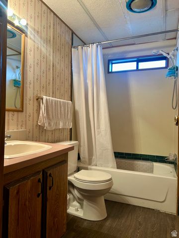 204 E BILTMORE AVE, Murray, UT 84107