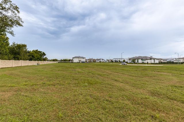 62 Alexandra Way Circle, Richmond, TX 77469
