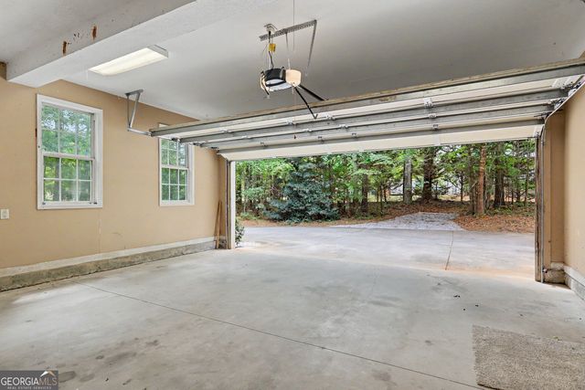 51 Creekwood Drive, Griffin, GA 30223