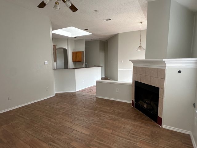 1123 Cavalcade Drive, Grand Prairie, TX 75052