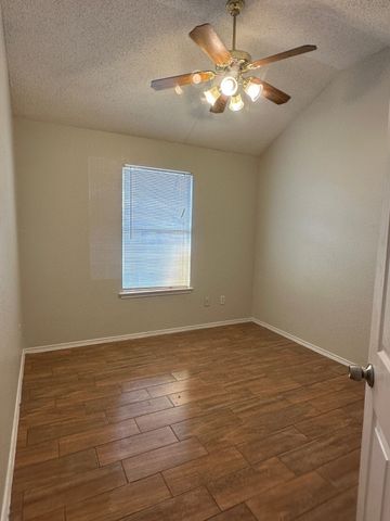 1123 Cavalcade Drive, Grand Prairie, TX 75052