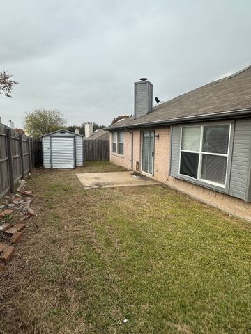 1123 Cavalcade Drive, Grand Prairie, TX 75052