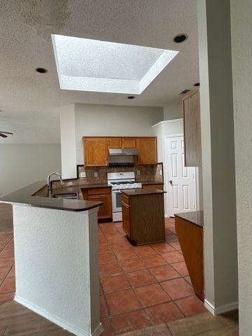 1123 Cavalcade Drive, Grand Prairie, TX 75052