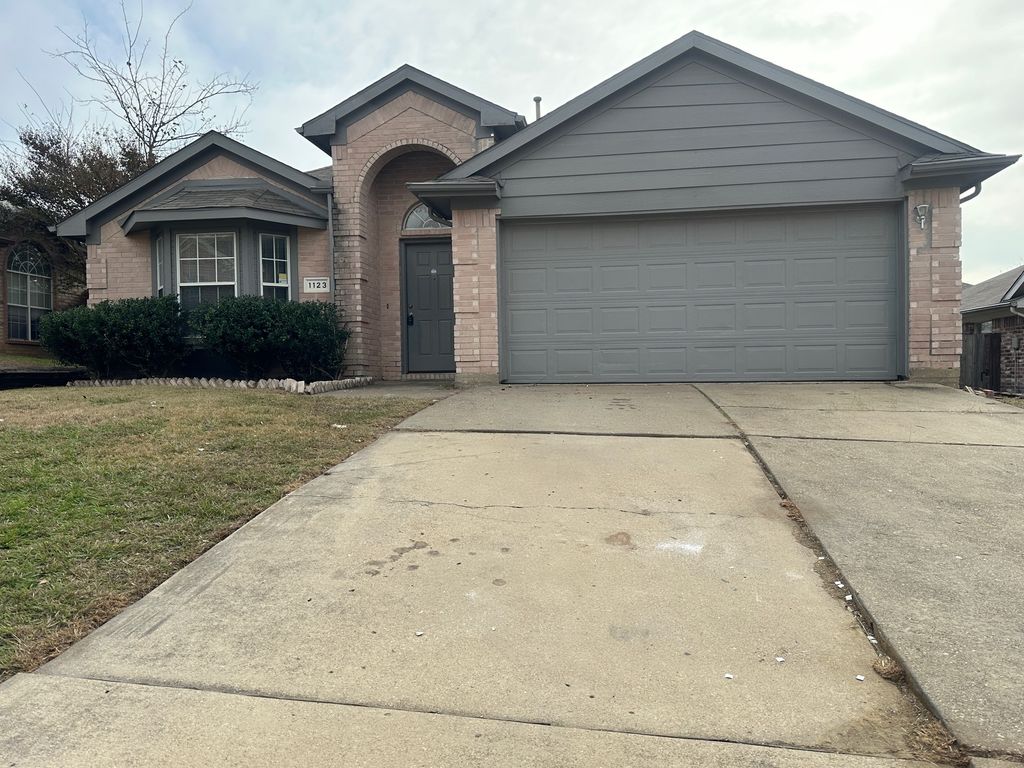 1123 Cavalcade Drive, Grand Prairie, TX 75052