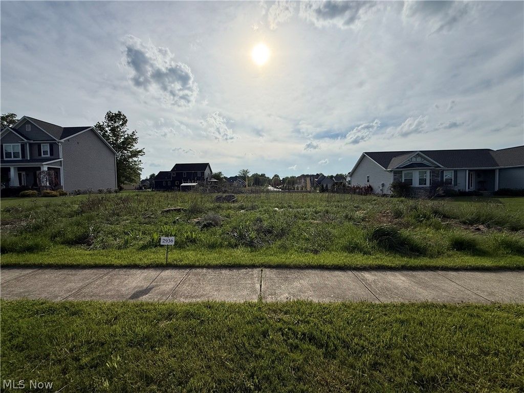 20 Oakview Crossing, Canfield, OH 44406