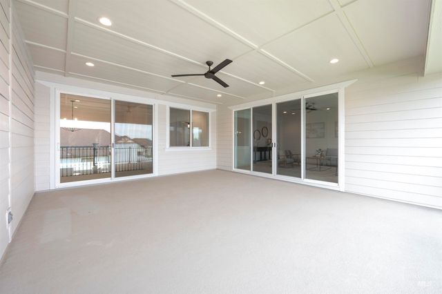 2941 N Staghaven Ave, Star, ID 83669