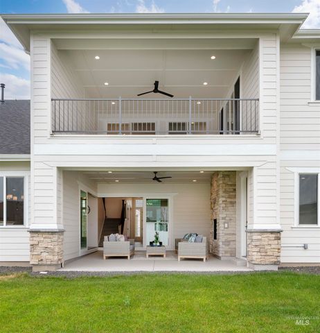 2941 N Staghaven Ave, Star, ID 83669