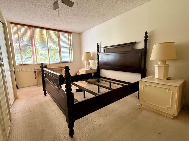4350 Hillcrest Dr 303 303, Hollywood, FL 33021