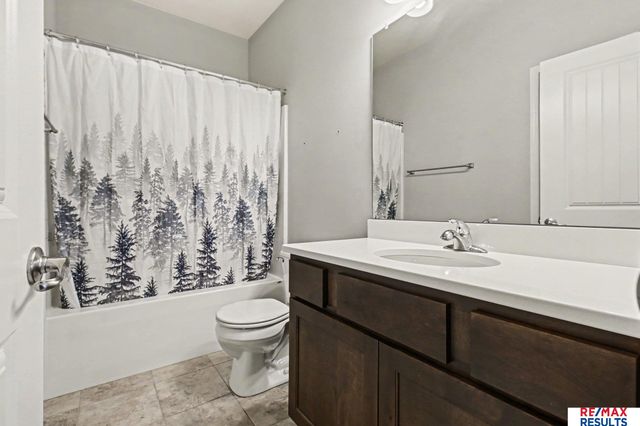 14807 S 24th Street, Bellevue, NE 68123