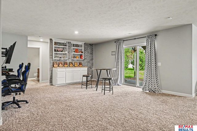 14807 S 24th Street, Bellevue, NE 68123