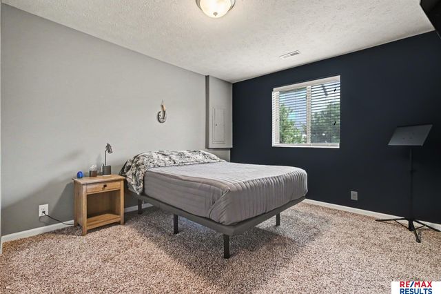 14807 S 24th Street, Bellevue, NE 68123