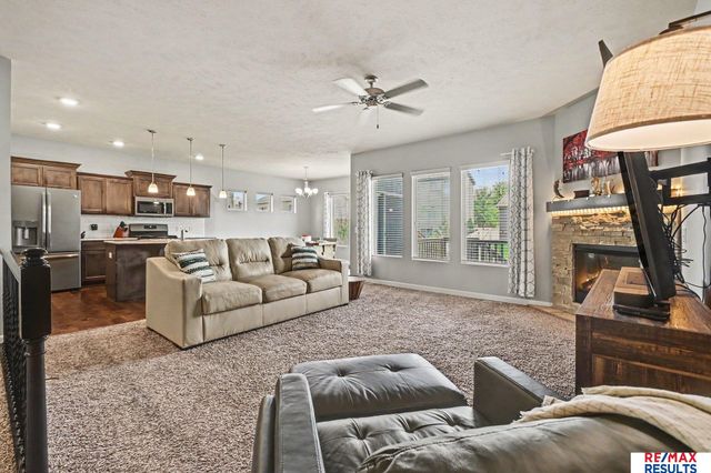 14807 S 24th Street, Bellevue, NE 68123