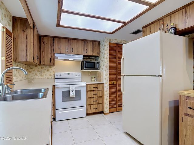 309 Wildwood Drive, Edgewater, FL 32132