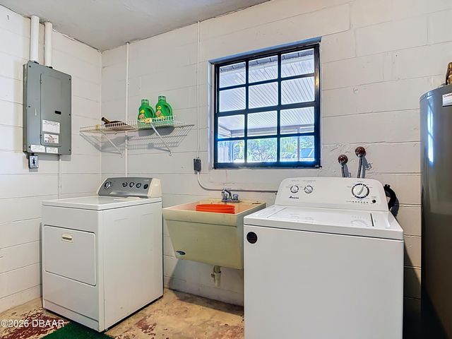 309 Wildwood Drive, Edgewater, FL 32132