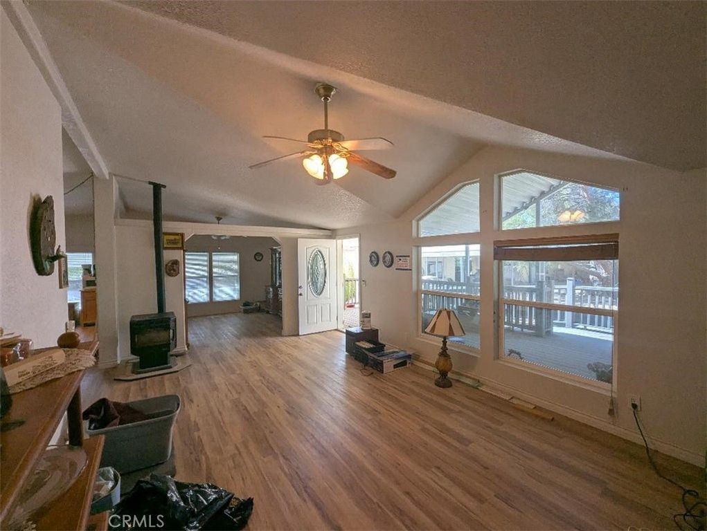 Image 11 of property listing at 32203 Prairie Avenue, Barstow, CA 92311