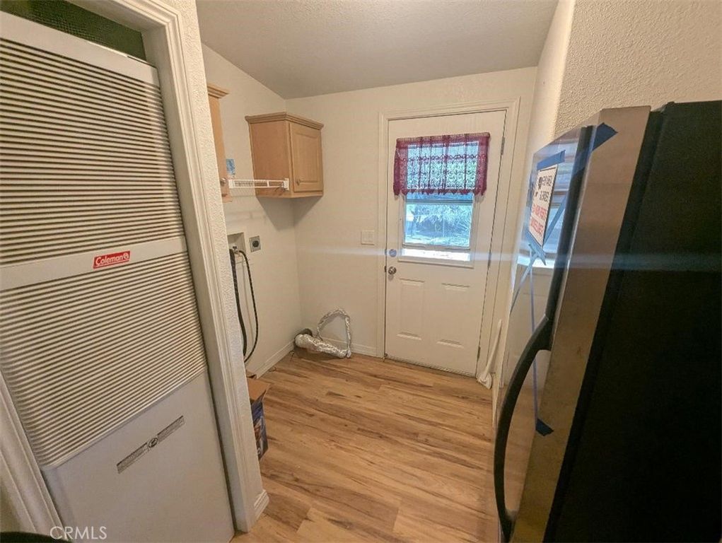 Image 19 of property listing at 32203 Prairie Avenue, Barstow, CA 92311