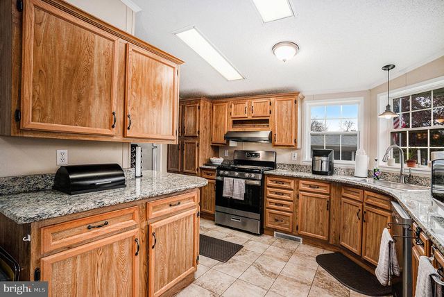 28 JUNIPER CT E, Harleysville, PA 19438