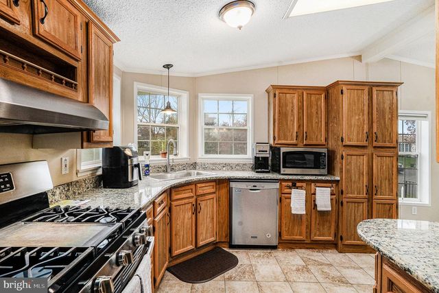 28 JUNIPER CT E, Harleysville, PA 19438