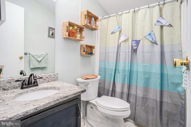 28 JUNIPER CT E, Harleysville, PA 19438