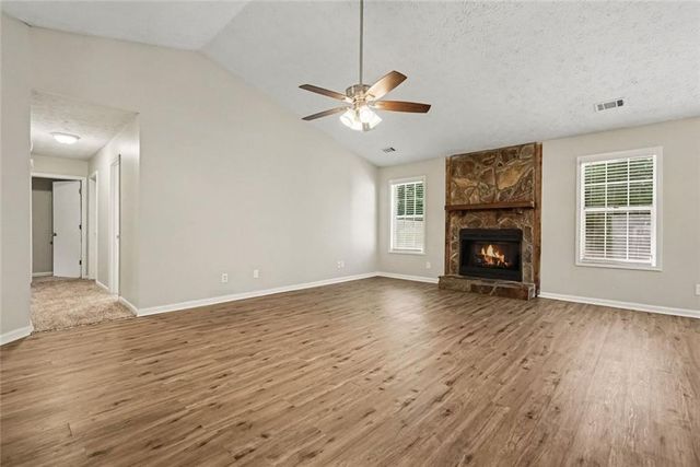 911 Riverstone Way, Woodstock, GA 30188