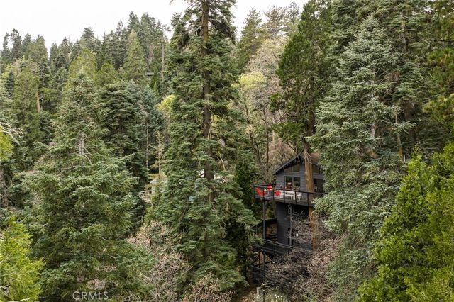 555 Dover Court, Lake Arrowhead, CA 92352