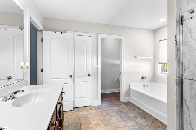 200 Birch Hill Way, Simpsonville, SC 29681