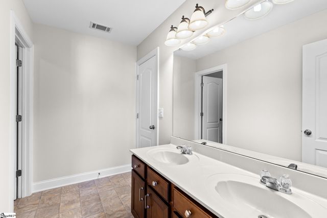 200 Birch Hill Way, Simpsonville, SC 29681