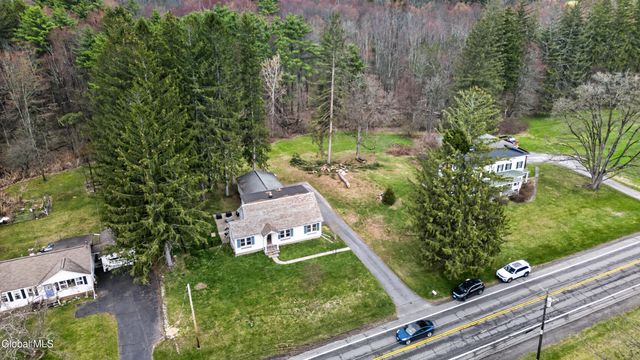 169 State Route 146, Guilderland, NY 12009