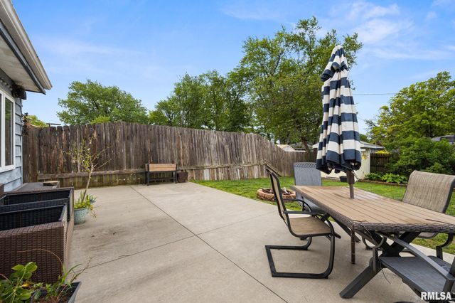 1820 W GAYLORD Avenue, Peoria, IL 61614