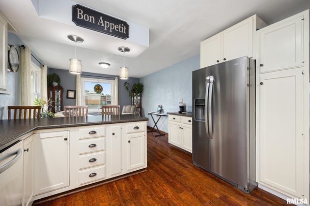 1820 W GAYLORD Avenue, Peoria, IL 61614