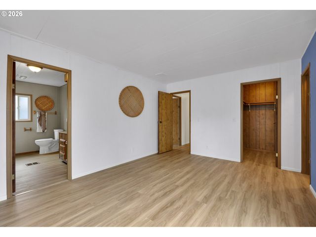 1601 RHODODENDRON Dr 534, Florence, OR 97439