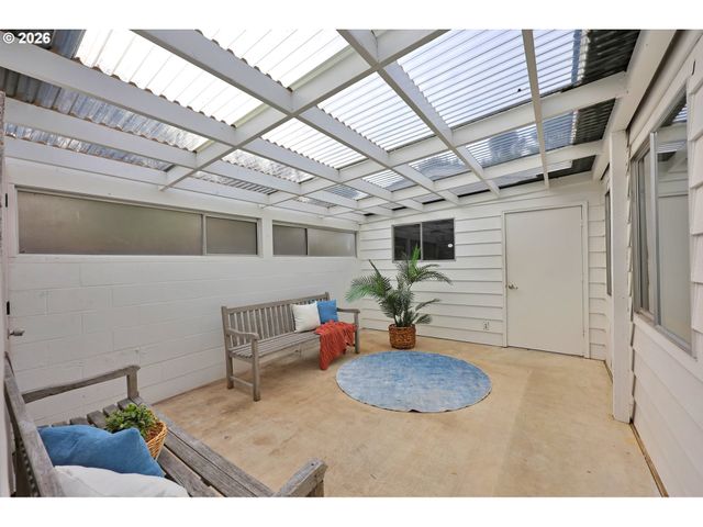 1601 RHODODENDRON Dr 534, Florence, OR 97439