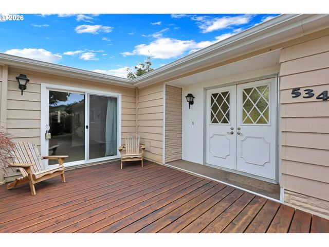 1601 RHODODENDRON Dr 534, Florence, OR 97439