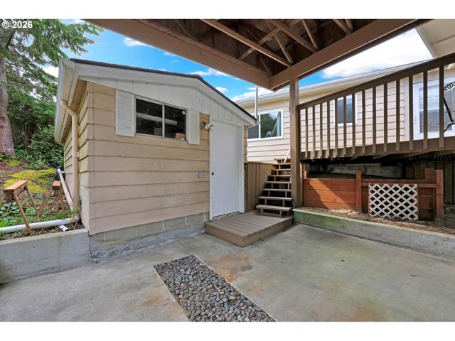 1601 RHODODENDRON Dr 534, Florence, OR 97439