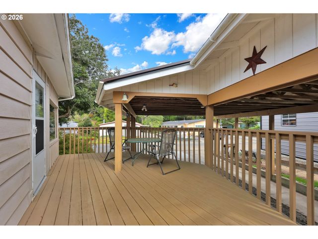 1601 RHODODENDRON Dr 534, Florence, OR 97439