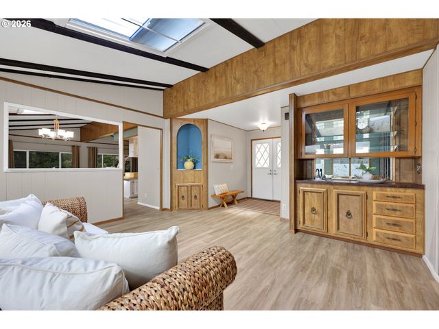 1601 RHODODENDRON Dr 534, Florence, OR 97439