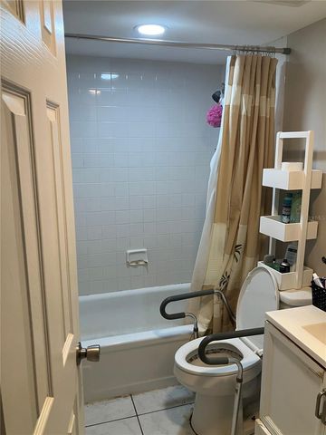 316 N BAYSHORE BOULEVARD 105, Clearwater, FL 33759