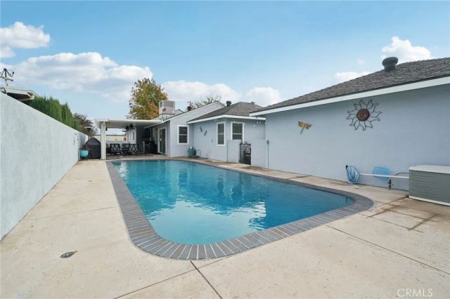 171 E 14th, Upland, CA 91786