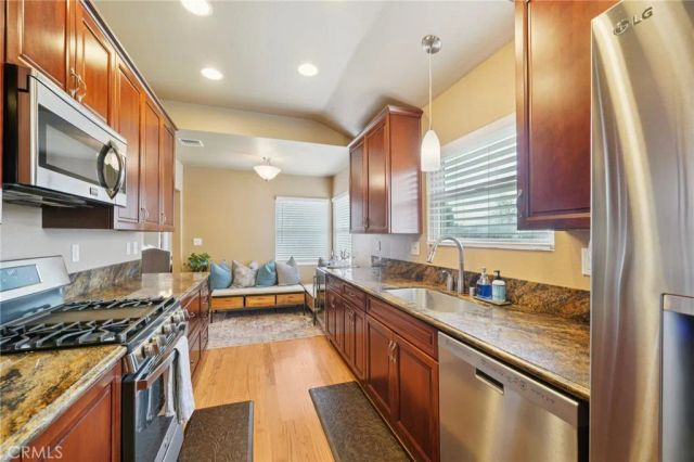 171 E 14th, Upland, CA 91786