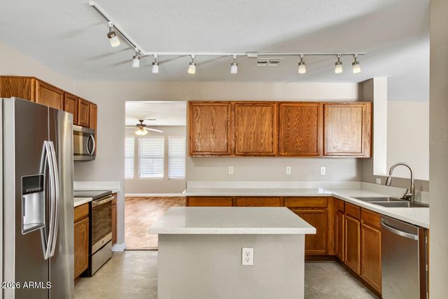 517 W PALO VERDE Street, Casa Grande, AZ 85122