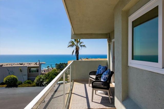 21703 Ocean Vista Drive 204, Laguna Beach, CA 92651