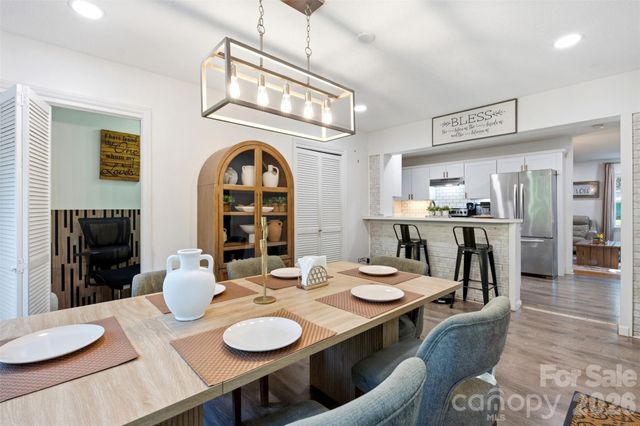 19213 Carter Circle, Cornelius, NC 28031
