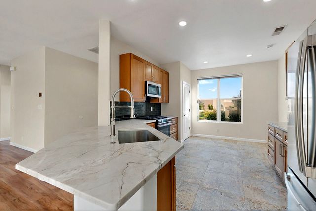 5 Wood Flower, Santa Fe, NM 87508