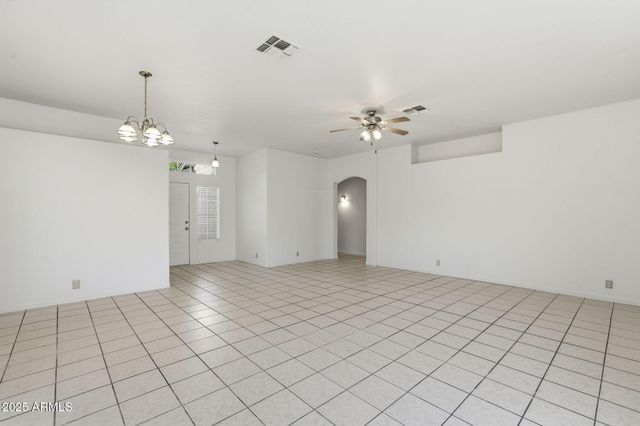 10224 W OREGON Avenue, Glendale, AZ 85307