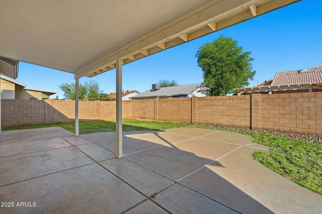 10224 W OREGON Avenue, Glendale, AZ 85307
