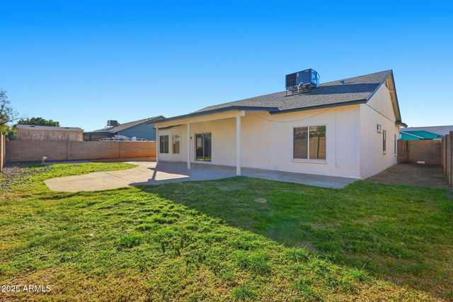 10224 W OREGON Avenue, Glendale, AZ 85307