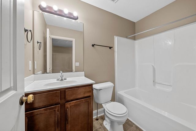 1770 Spring Water Dr Apt A, Clarksville, TN 37040