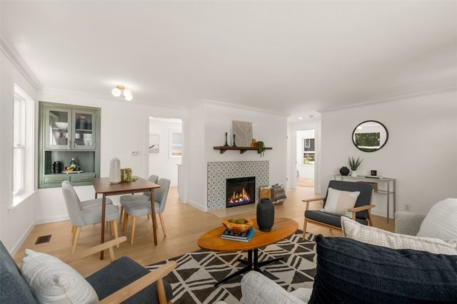 4411 50th Avenue SW, Seattle, WA 98116