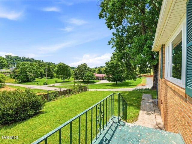 818 Guy Collins Road, Morristown, TN 37813